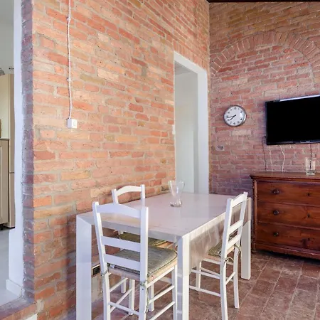 Siena-porta San Marco Elegant Apt W/garden&parking * Siena